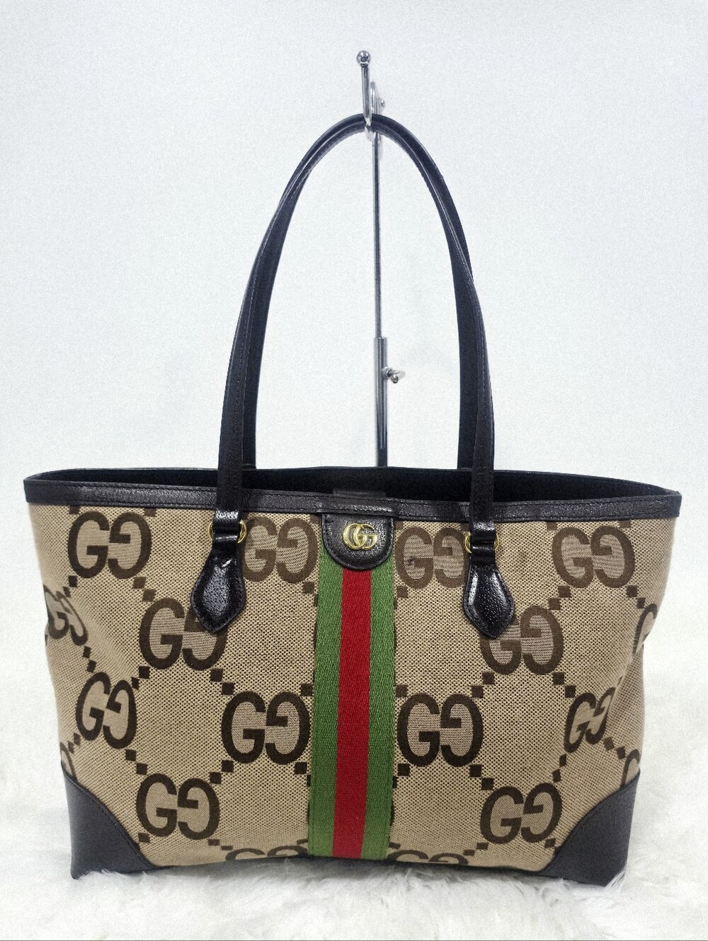 Gucci large tote bag crafted in beige and brown Jumbo GG monogram canvas